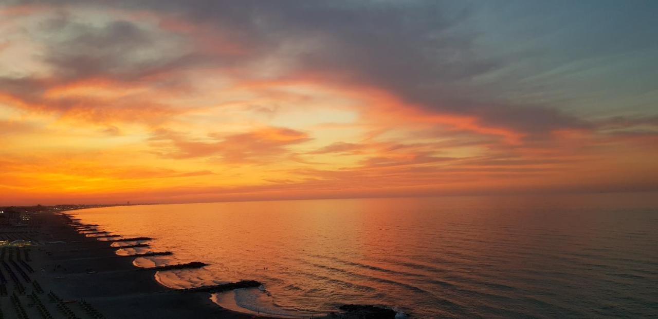 Sul Mare... Apartment Misano Adriatico Ngoại thất bức ảnh